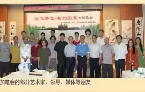 以文化情懷為燈，照青年藝術之路——專訪向陽湖文化藝術研究院院長寒冰宇琦